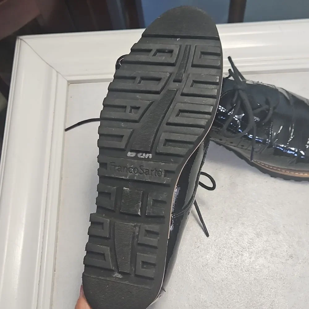 Franco Sarto Charles Black Patent Leather Lug Sole Oxford Shoes Size 6.5M